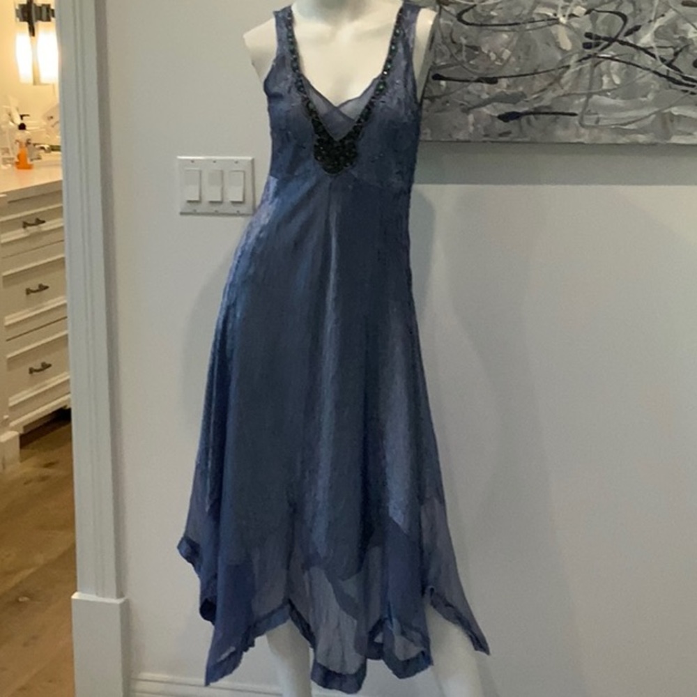 NWOT KOMAROV DRESS SIZE MEDIUM FABULOUS